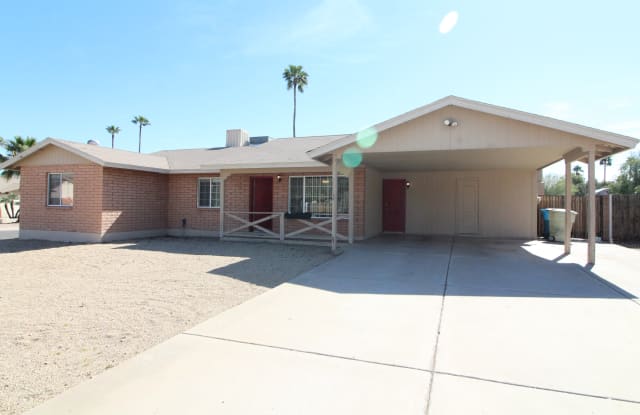 10401 S 44TH PLACE - 10401 S 44th Pl, Phoenix, AZ 85044