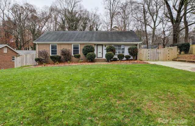 6219 Colchester Place - 6219 Colchester Place, Charlotte, NC 28210