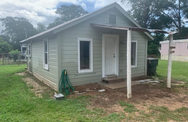 1519 Douglass Rd Unit C - 1519 Douglass Road, Nacogdoches, TX 75964