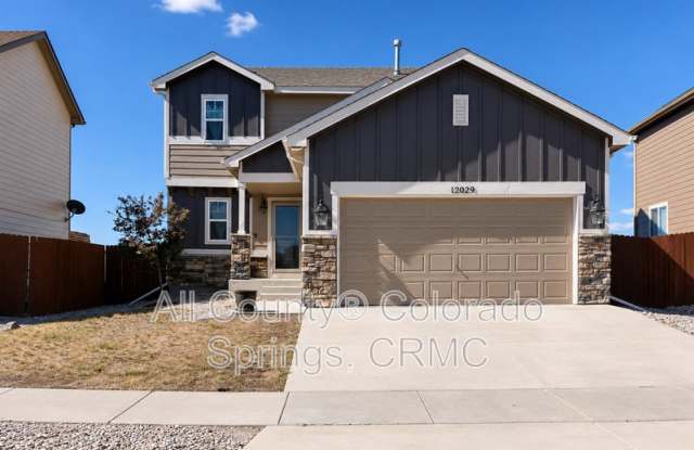 12029 Eagle Crest Court Gallery 1
