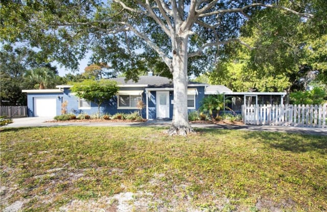 4130 LOCUST STREET NE - 4130 Locust Street Northeast, St. Petersburg, FL 33703
