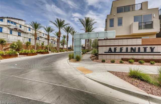 11231 Hidden Peak Avenue photos photos