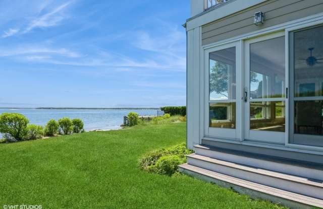 950 Blue Marlin Drive Gallery 3