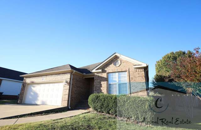 Beautiful 3-Bedroom Home with Fenced Backyard – 1,622 Sq. Ft. – Nettleton Schools! Gallery 1