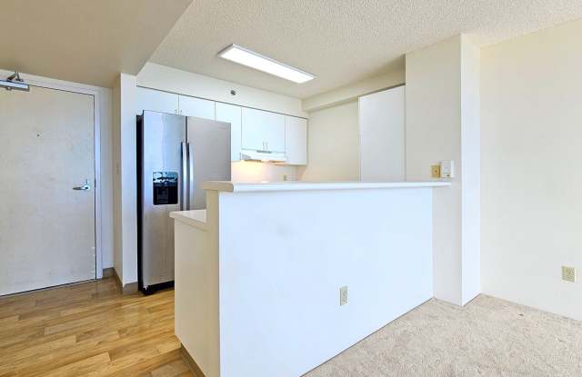 Partly Furnished 1-Bedroom 1-Bath with 1 parking @ 215 N KING STREET Gallery 1