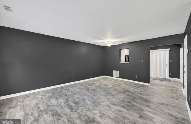 13 UTE Court Gallery 2