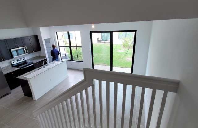 2022 S Oysterwood Lane S Gallery 2