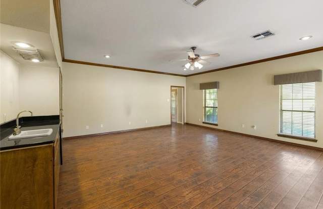 14810 Beal Drive Gallery 4