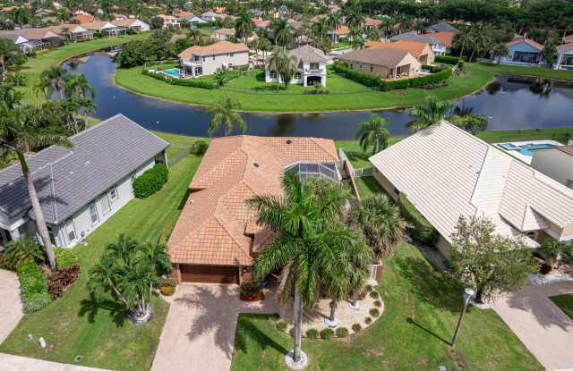 10599 SAINT THOMAS Drive Gallery 2