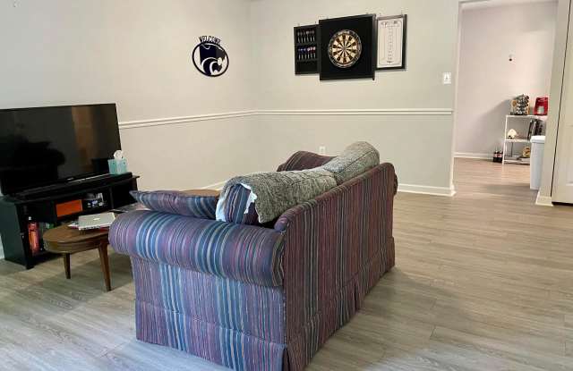 18753 SUMMER OAK COURT Gallery 3