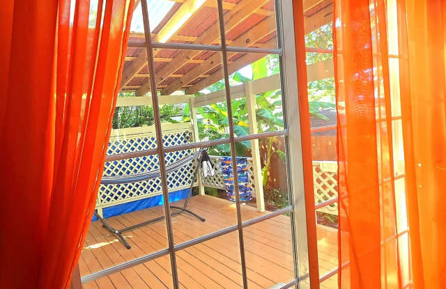 1631 South Rendon Street - 1631 South Rendon Street, New Orleans, LA 70125