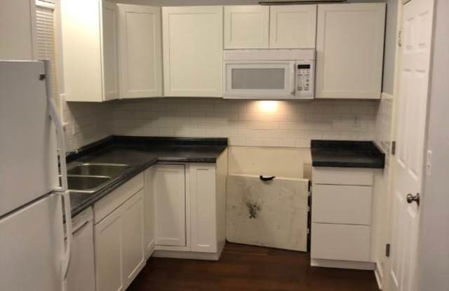 139 Birdwood Ct Gallery 4