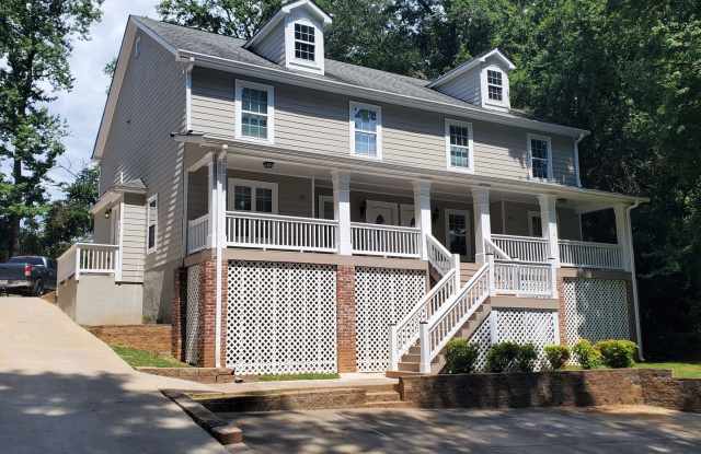 Spacious Updated 4-Bedroom, 3.5-Bath Townhome – Prime Marietta Location! Gallery 4