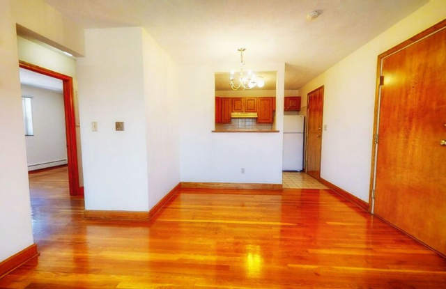 1-Bed H  HW + Parking * Newton Riverside MBTA GL-D - 280 Grove Street, Newton, MA 02466