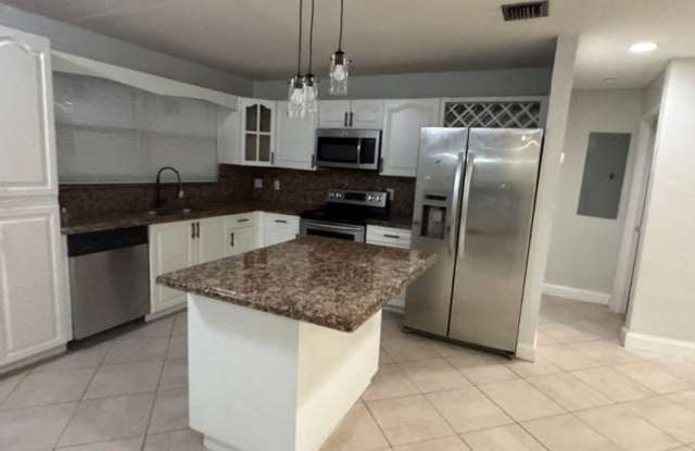 1780 16TH Avenue N, Lake Worth Beach, FL 33460 photos photos