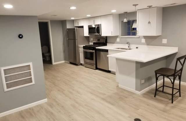 4450 West Leland Avenue photos photos