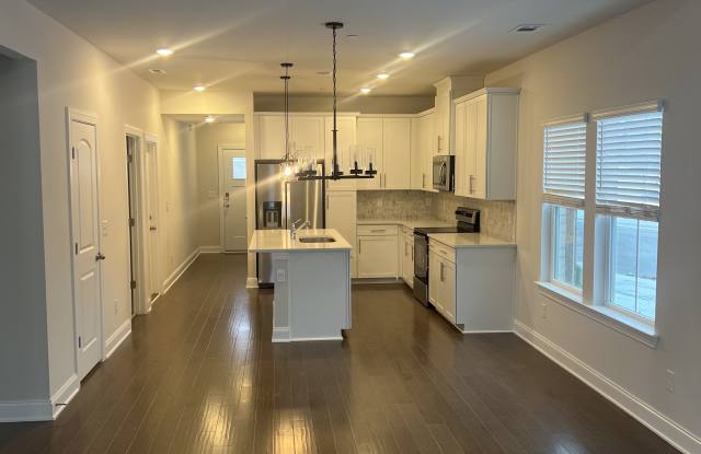 204 Douglas Bend Rd photos photos