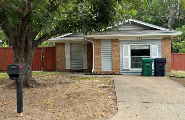 1427 Noble Street - 1427 Noble Street, Denton, TX 76209