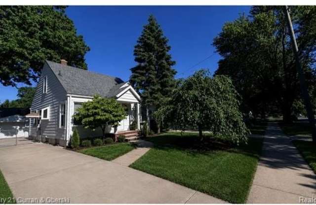 3404 Edgewood Street photos photos