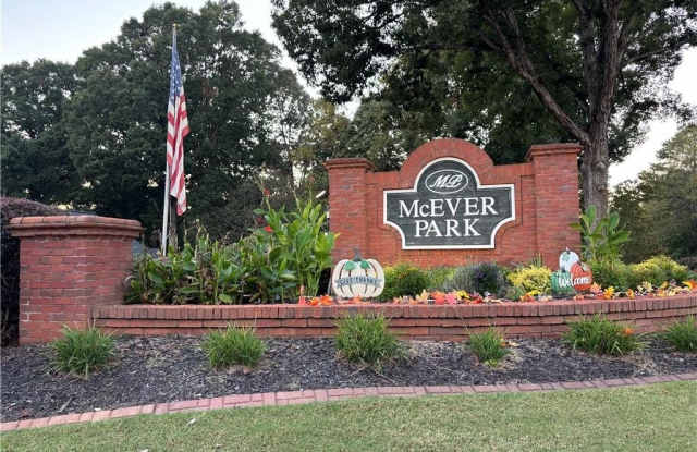 3310 MCEVER PARK Circle Gallery 2