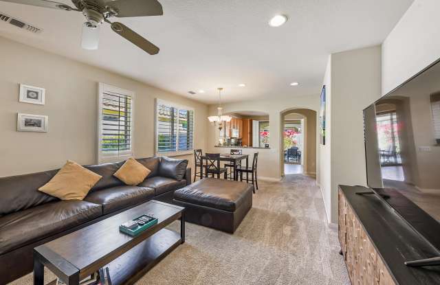 80528 Avenida Camarillo Gallery 3