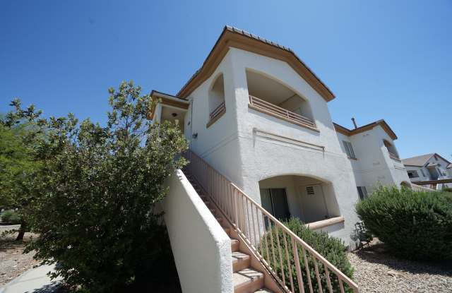 SHOWINGS AVAILABLE NOW Gallery 4