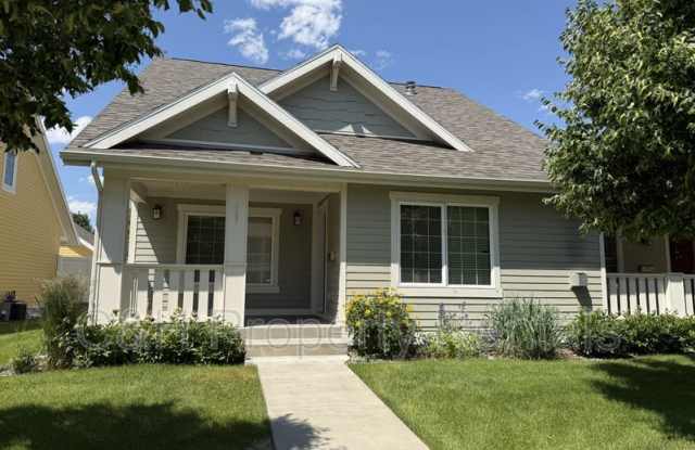 827 Avenue E - 1 photos photos
