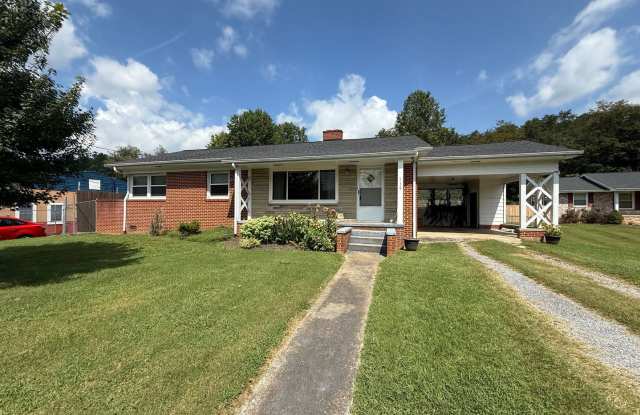 3 Bedroom / 1.5 Bath Brick Home Kingsport TN photos photos