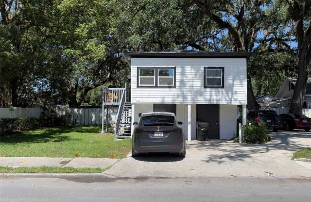 612 N HAMPTON Avenue photos photos