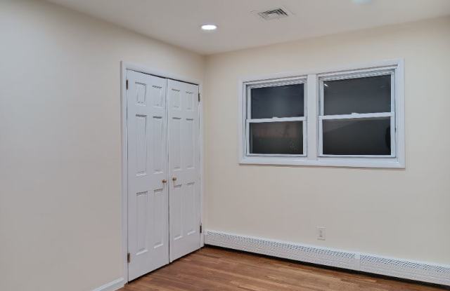 40 Central Ave 2 Gallery 4