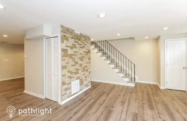 7820 Allendale Drive Gallery 4
