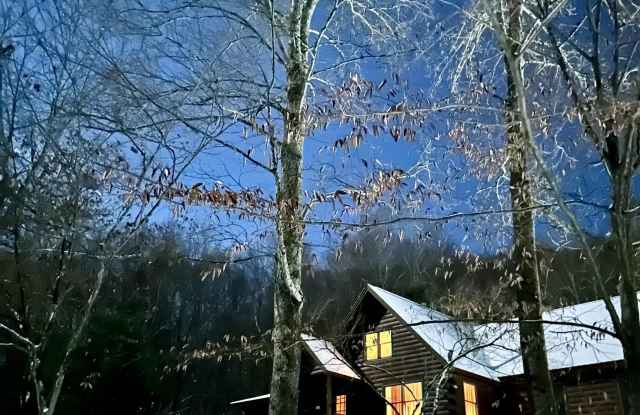 5451 River Road Gallery 2