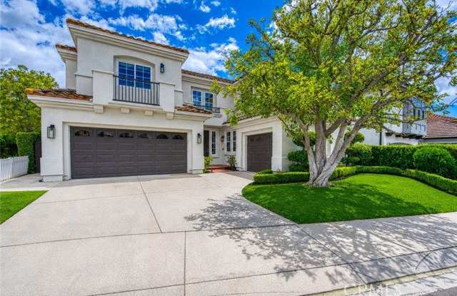 30 Eisenhower Lane photos photos