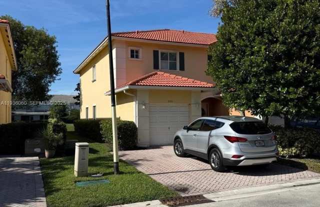 8301 Santa Monica Ter photos photos