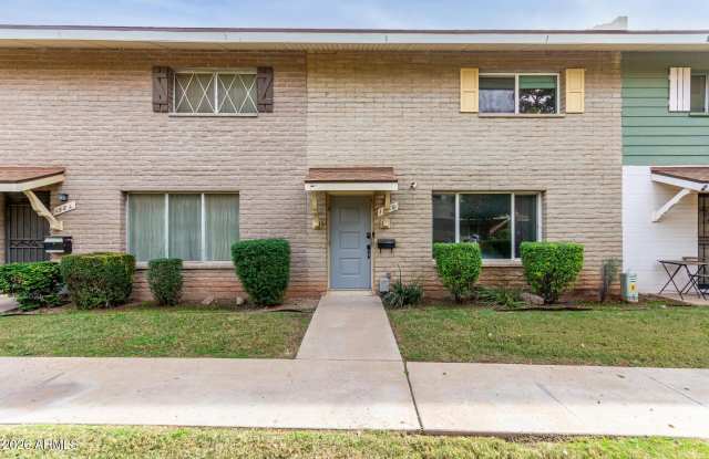 1586 W Campbell Avenue photos photos