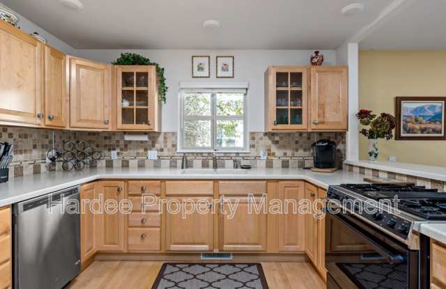 830 E Riverpark Ln Gallery 4