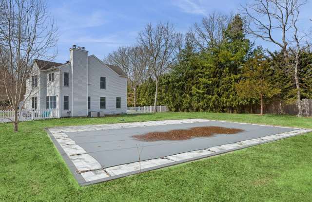 50 WOODED OAK LN Gallery 2