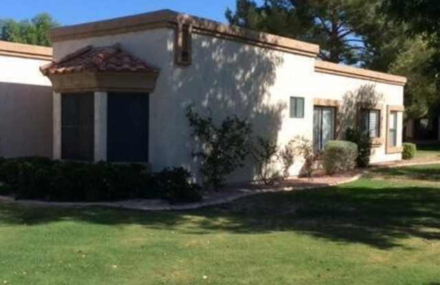 9138 W Kimberly Way Gallery 2
