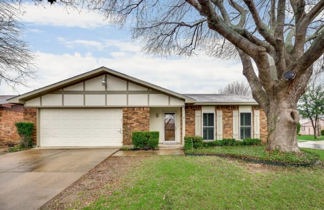 7300 Catbrier Ct. - 7300 Catbrier Court, Fort Worth, TX 76137