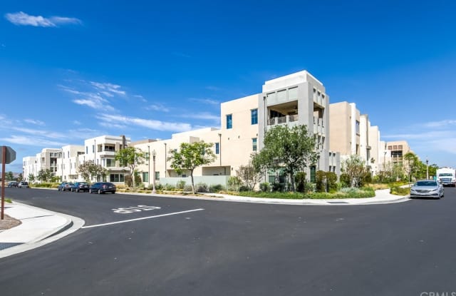 219 carmine - 219 Carmine, Irvine, CA 92618