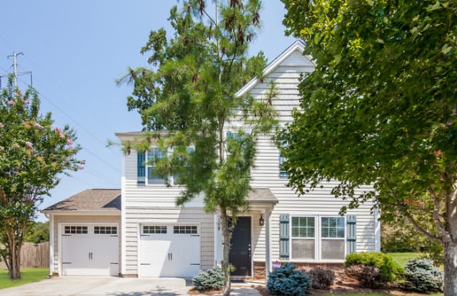 142 West Cavendish Drive - 142 W Cavendish Dr, Iredell County, NC 28115