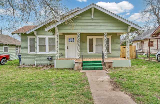 Newly Remodeled 4BD 2BA Home in Waco photos photos Newly Remodeled 4BD 2BA Home in Waco photos photos