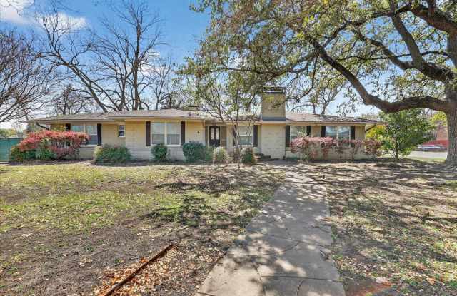 6006 Boca Raton Drive Gallery 4