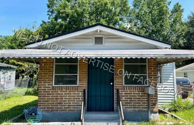 COMING SOON! $200 OFF FIRST MONTH RENT - Fully updated 3 bedroom / 1 bathroom house now available for rent! photos photos