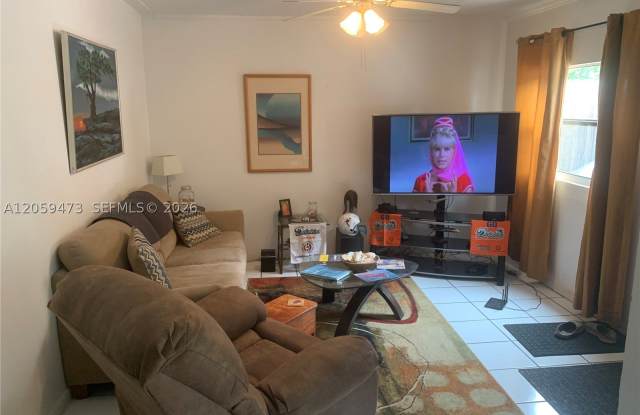 6626 Miami Lakes Dr Gallery 2