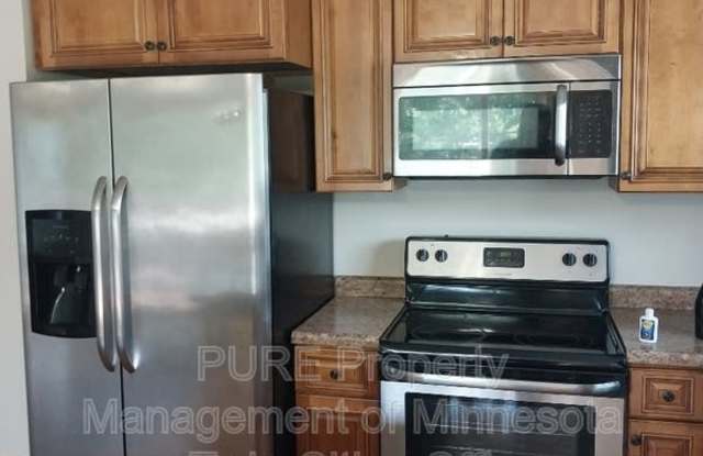 8732 Indian Blvd S - 8732 Indian Boulevard South, Cottage Grove, MN 55016