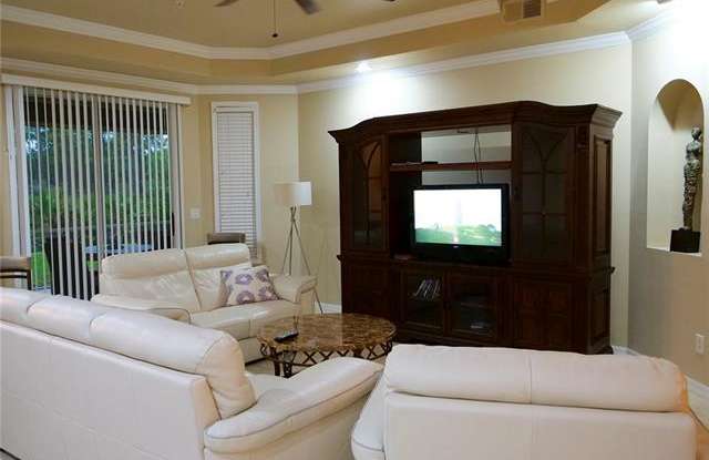 21546 Baccarat LN Gallery 3