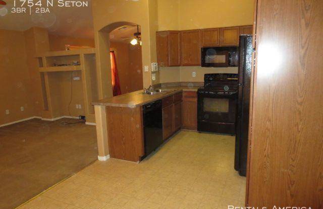 1754 N Seton Gallery 3
