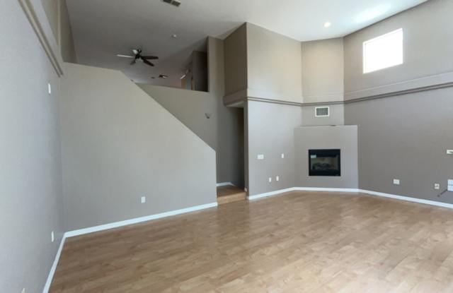 Beautiful El Cajon Row Home! Gallery 3