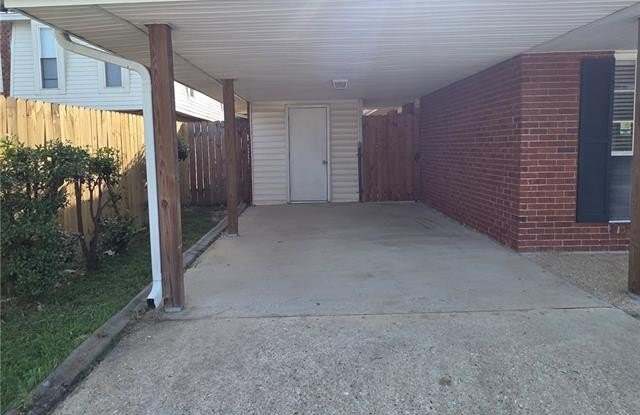 253 BELLE TERRE Boulevard Gallery 4